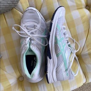 Asics Womens shoes